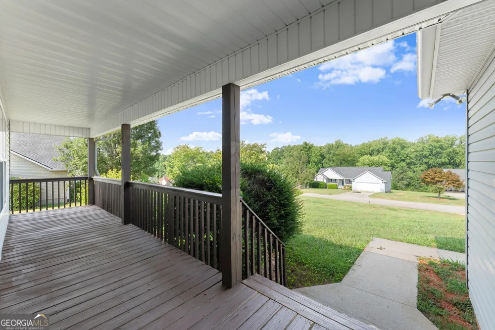 83 Ash Wood LN Cleveland, GA 30528