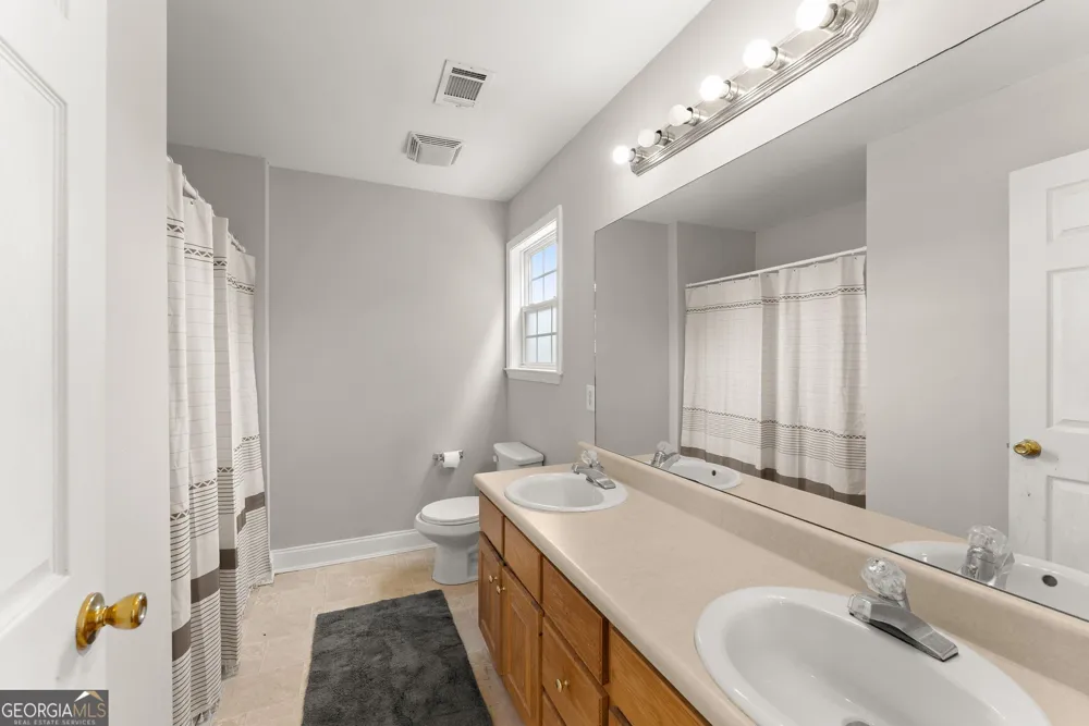 83 Ash Wood LN Cleveland, GA 30528