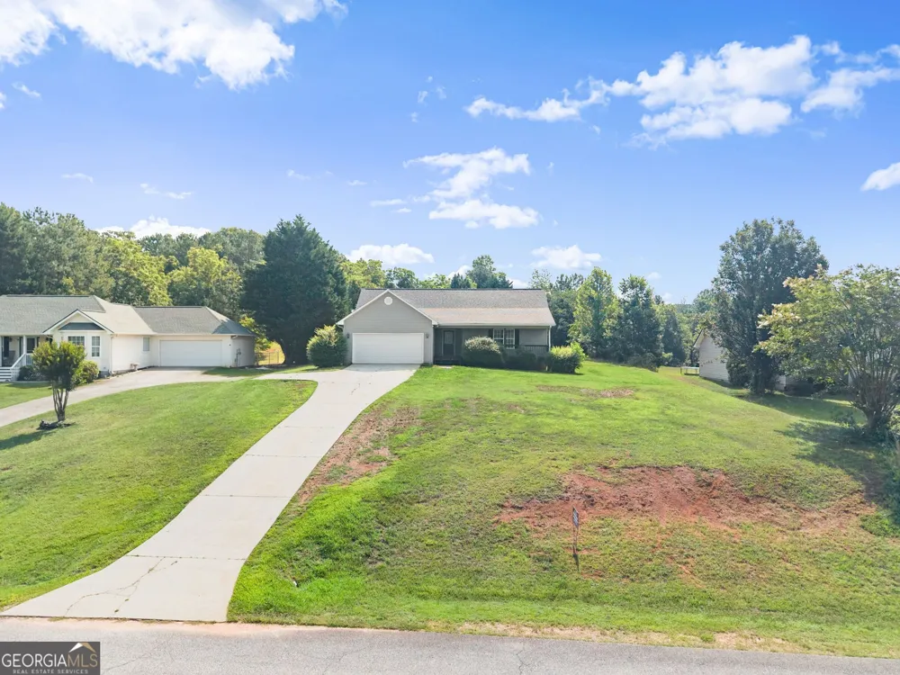 83 Ash Wood LN Cleveland, GA 30528