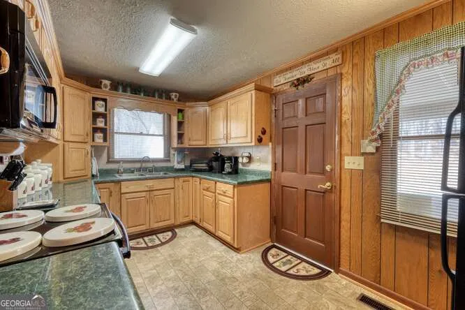 243 Allison RD Blairsville, GA 30512