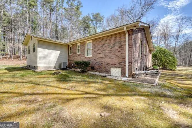 243 Allison RD Blairsville, GA 30512