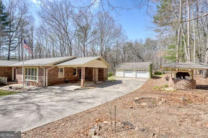 243 Allison RD Blairsville, GA 30512