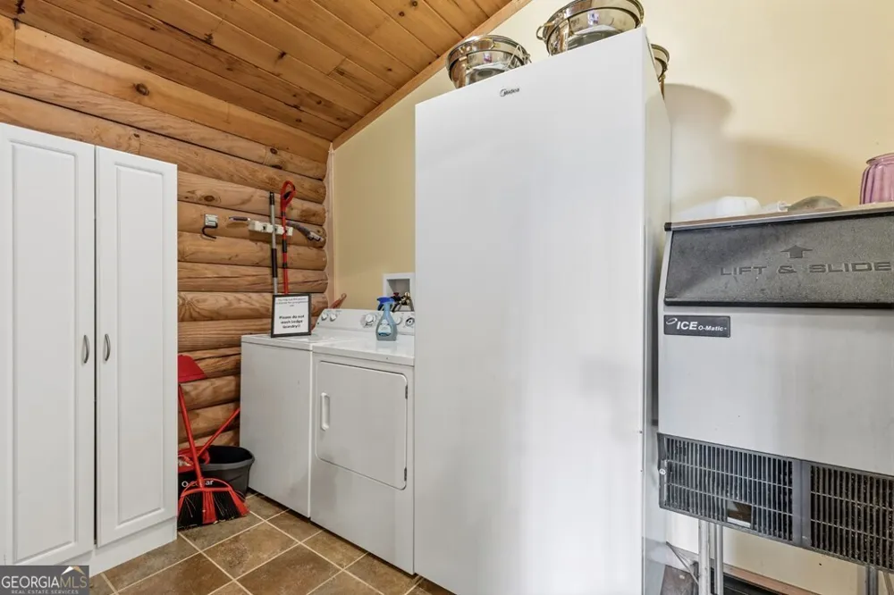 898 Childers Creek RD Reliance, TN 37369