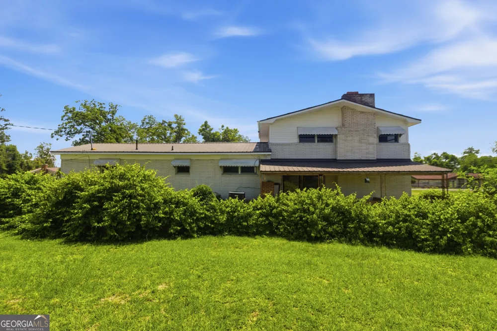 27 Park LN Hazlehurst, GA 31539
