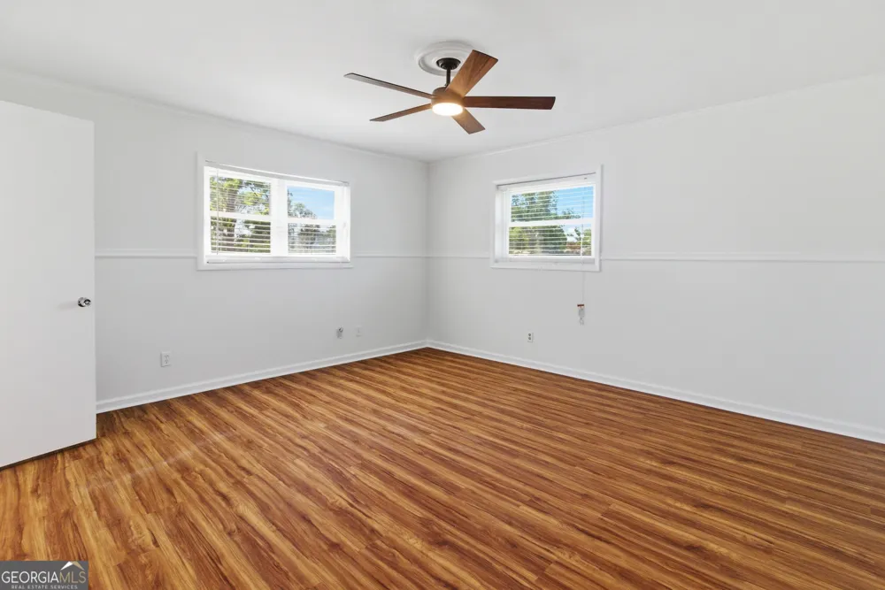 27 Park LN Hazlehurst, GA 31539