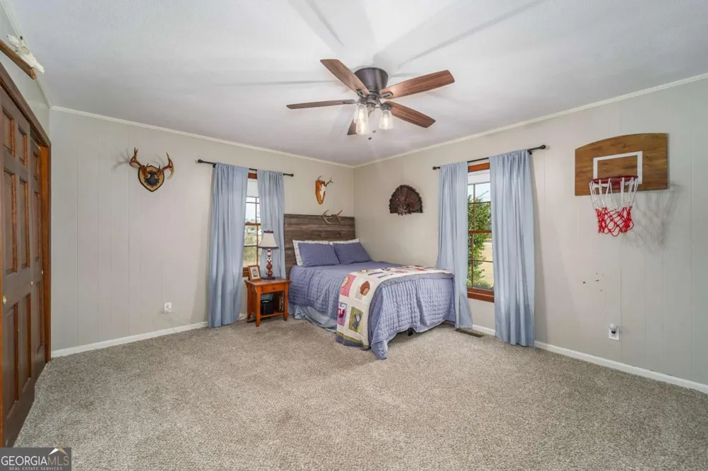 403 Rose LN Douglas, GA 31533