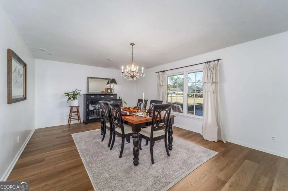 403 Rose LN Douglas, GA 31533