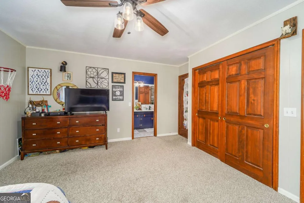 403 Rose LN Douglas, GA 31533