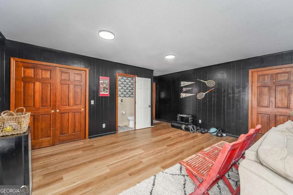 403 Rose LN Douglas, GA 31533