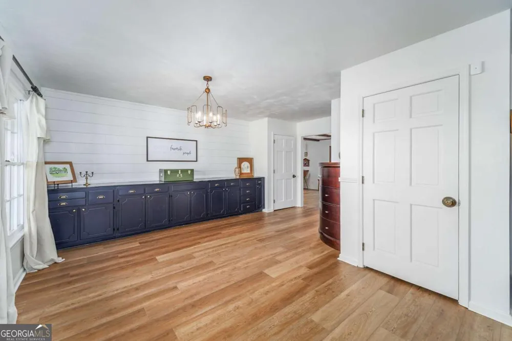 403 Rose LN Douglas, GA 31533