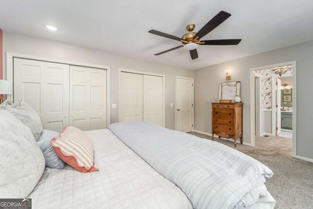 403 Rose LN Douglas, GA 31533
