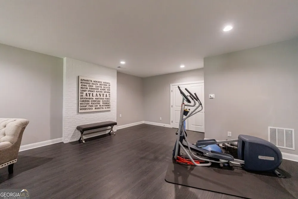 320 Harp ST Alpharetta, GA 30009