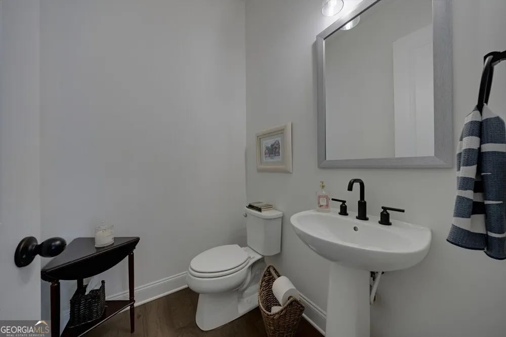 320 Harp ST Alpharetta, GA 30009