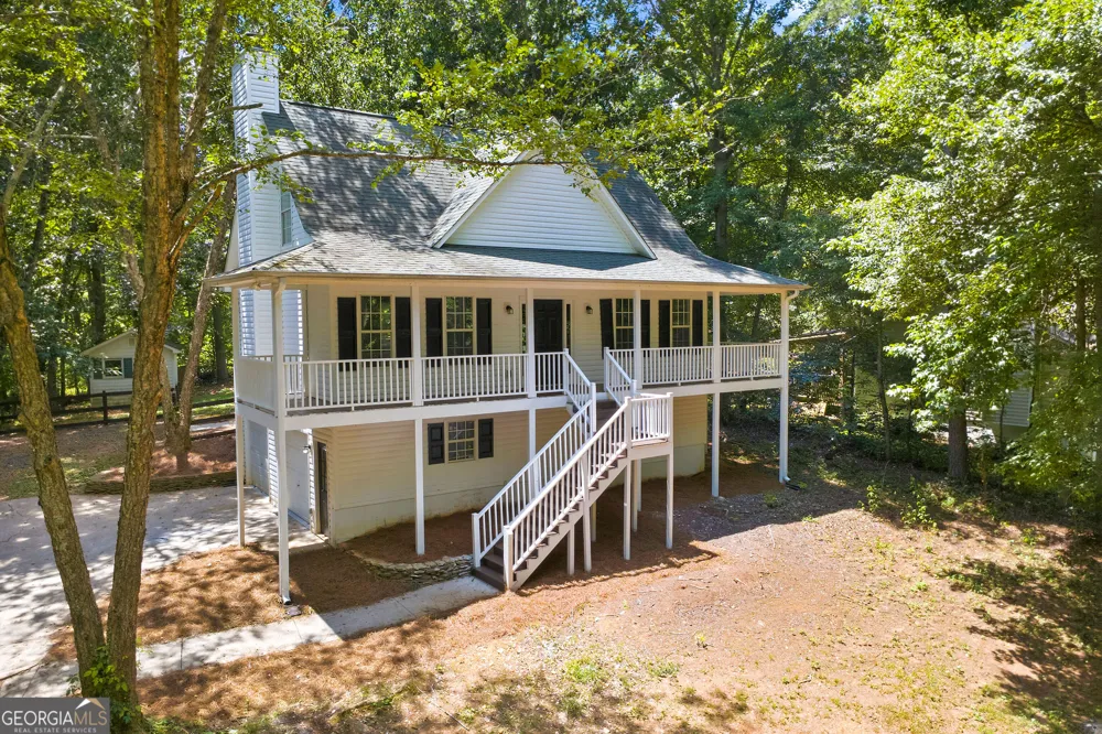 130 Hawkins Farm LN Ball Ground, GA 30107