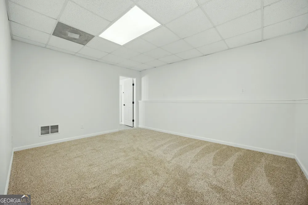 130 Hawkins Farm LN Ball Ground, GA 30107