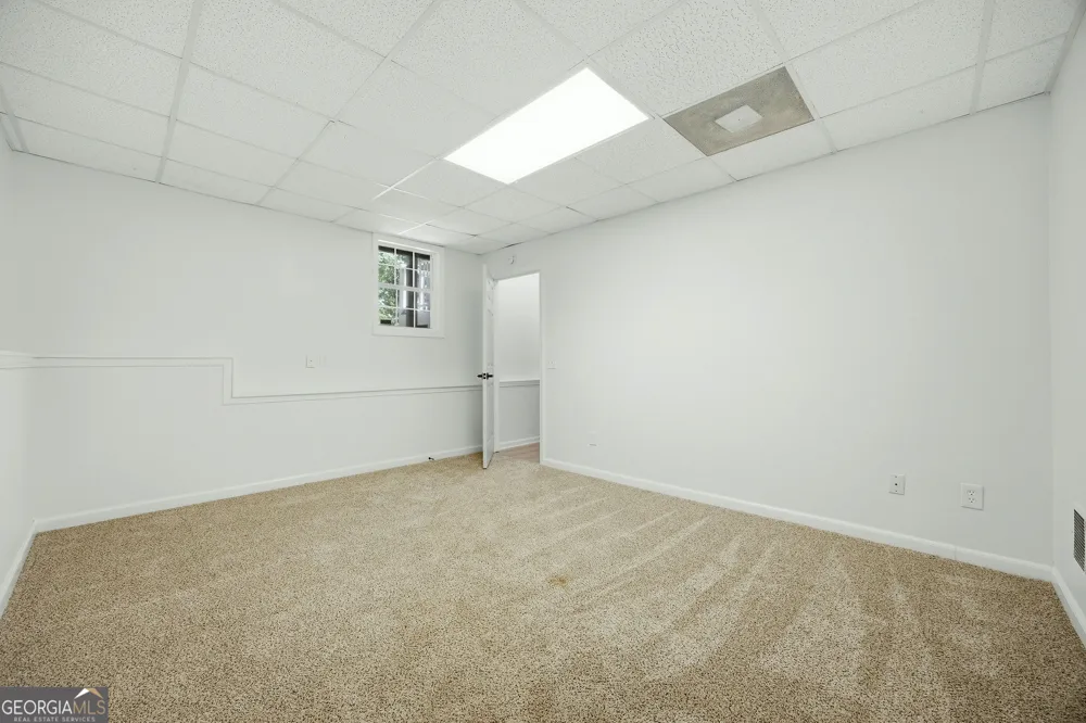 130 Hawkins Farm LN Ball Ground, GA 30107