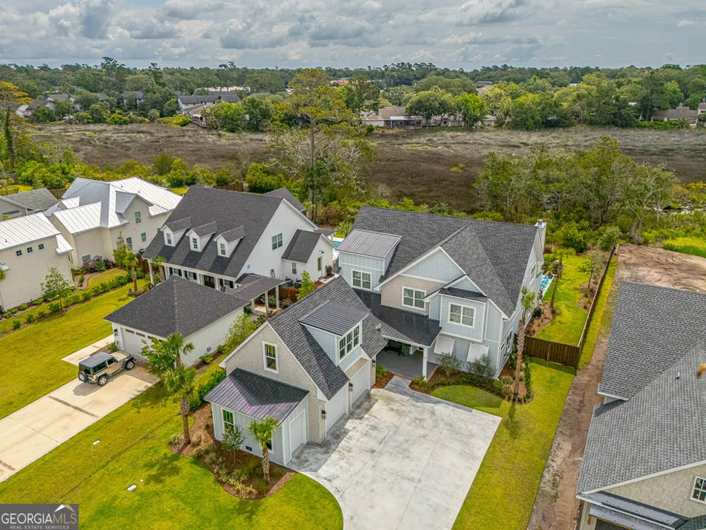 28 Orchard RD St. Simons, GA 31522