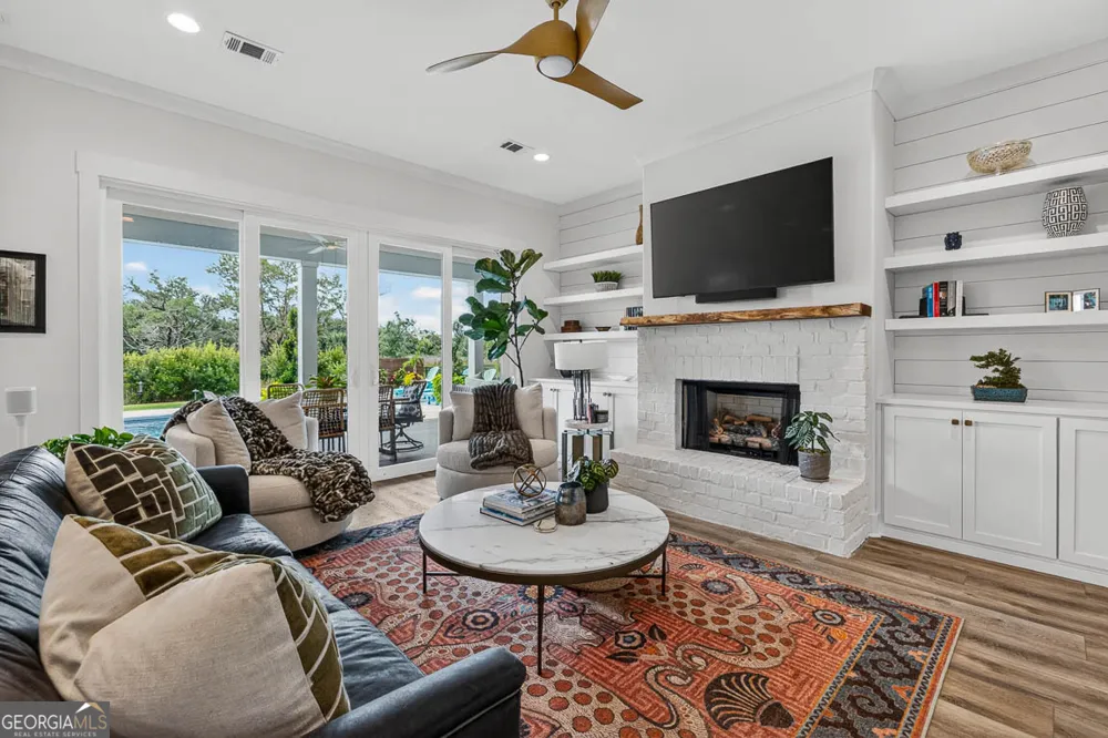 28 Orchard RD St. Simons, GA 31522