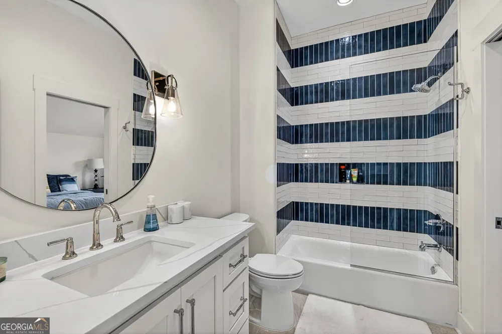 28 Orchard RD St. Simons, GA 31522