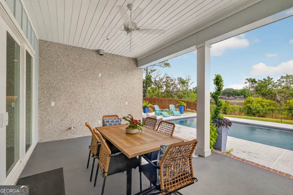 28 Orchard RD St. Simons, GA 31522