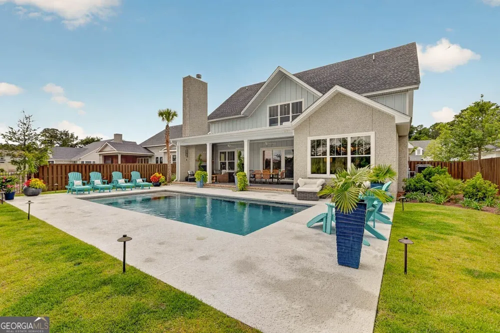 28 Orchard RD St. Simons, GA 31522