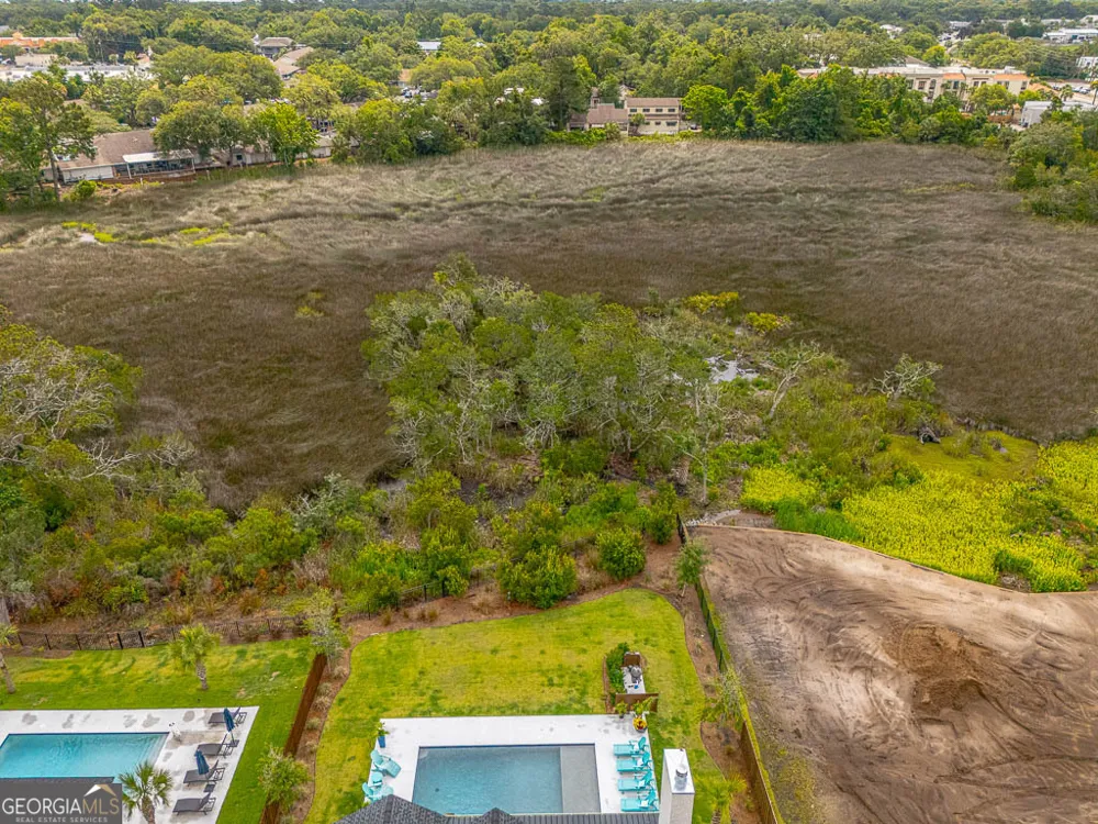 28 Orchard RD St. Simons, GA 31522