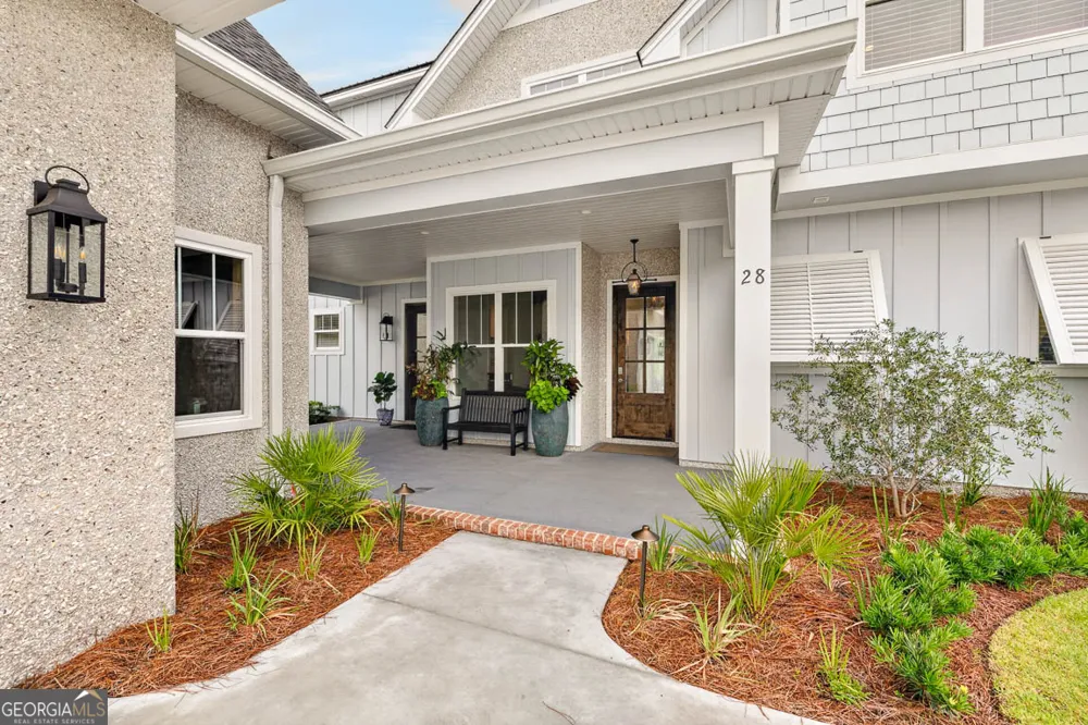 28 Orchard RD St. Simons, GA 31522