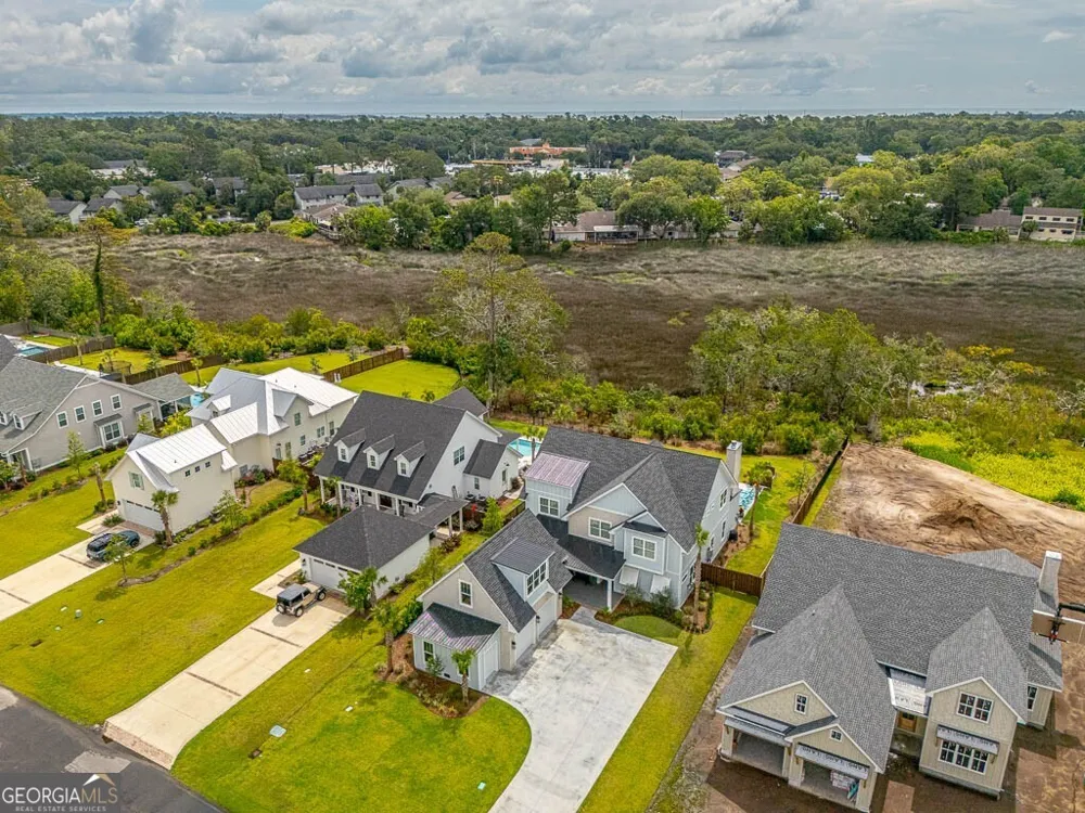 28 Orchard RD St. Simons, GA 31522