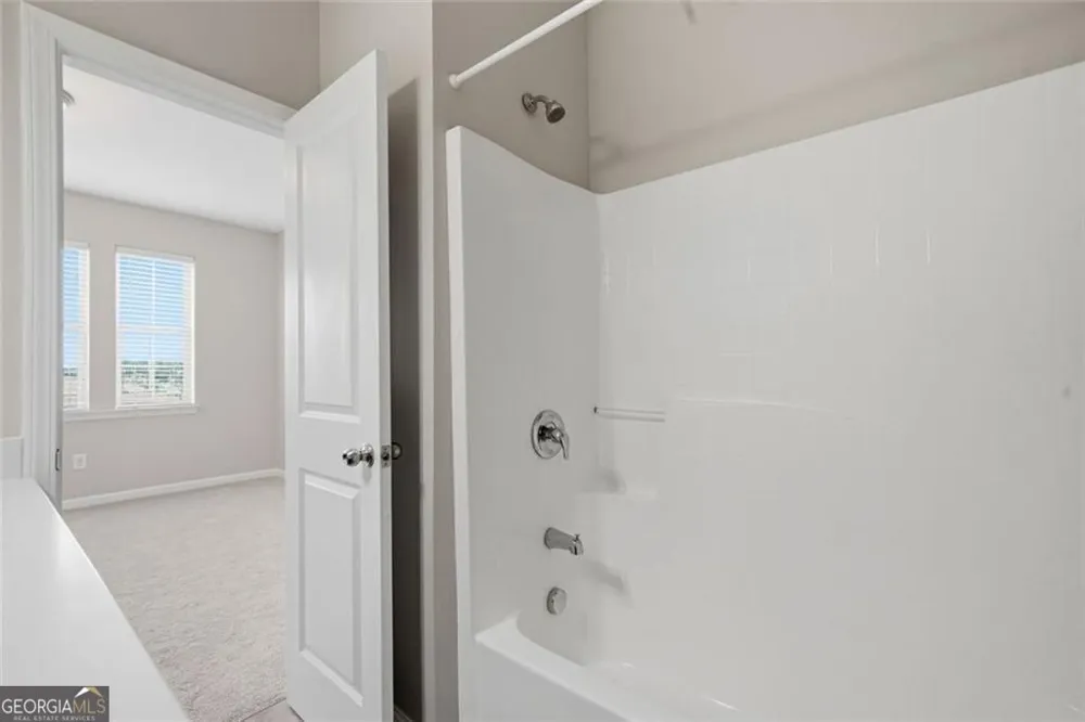 164 Blakemore DR Smyrna, GA 30080