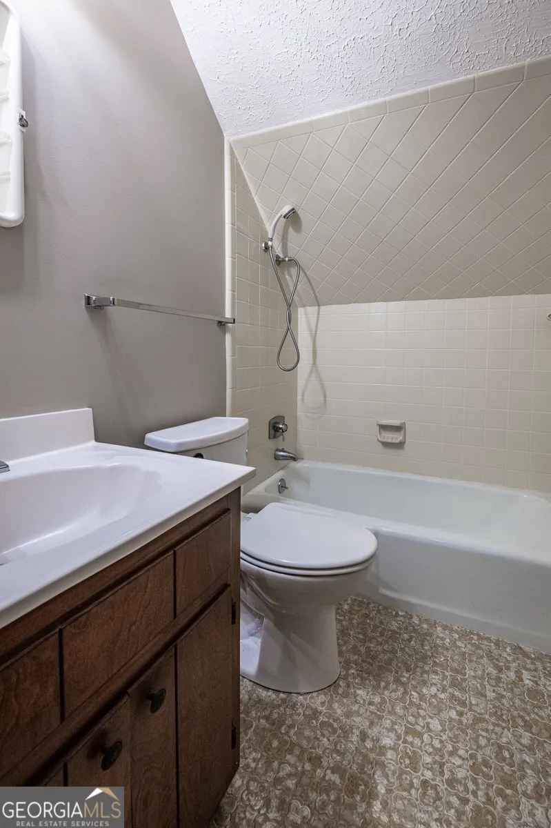 773 Bill Rutledge RD Winder, GA 30680