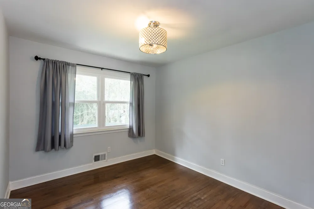 2752 Arrowood DR East Point, GA 30344