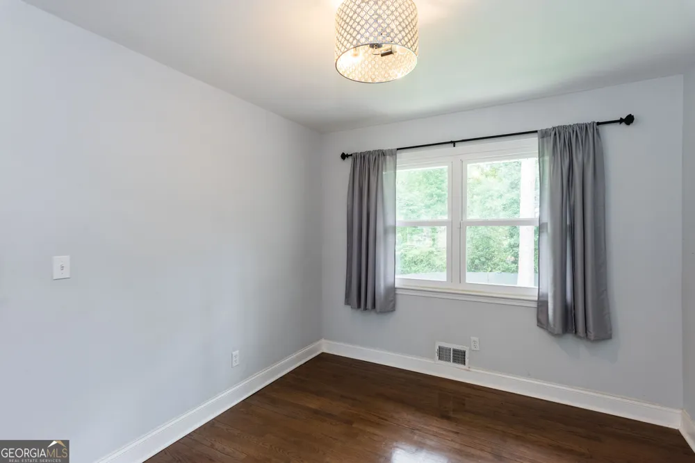 2752 Arrowood DR East Point, GA 30344