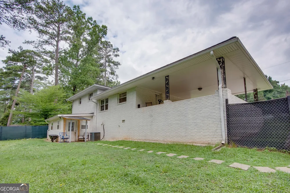 2752 Arrowood DR East Point, GA 30344