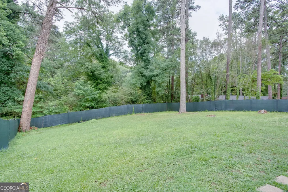 2752 Arrowood DR East Point, GA 30344