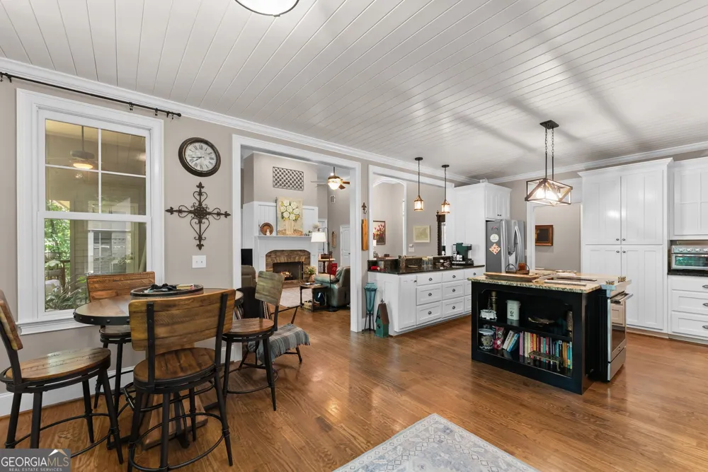 746 Plum LN Clarkesville, GA 30523