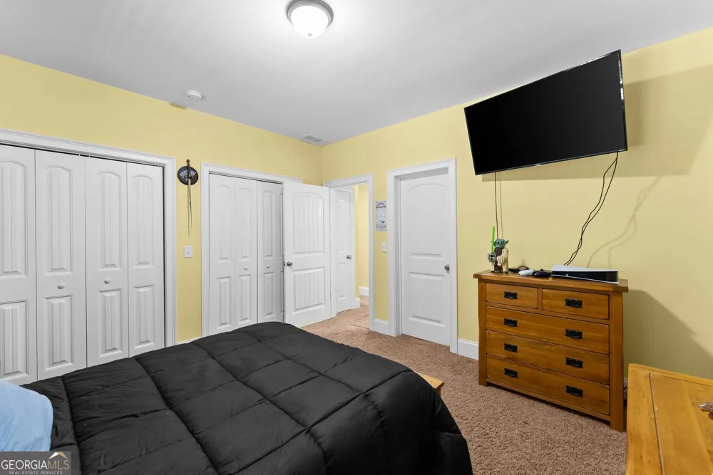 746 Plum LN Clarkesville, GA 30523