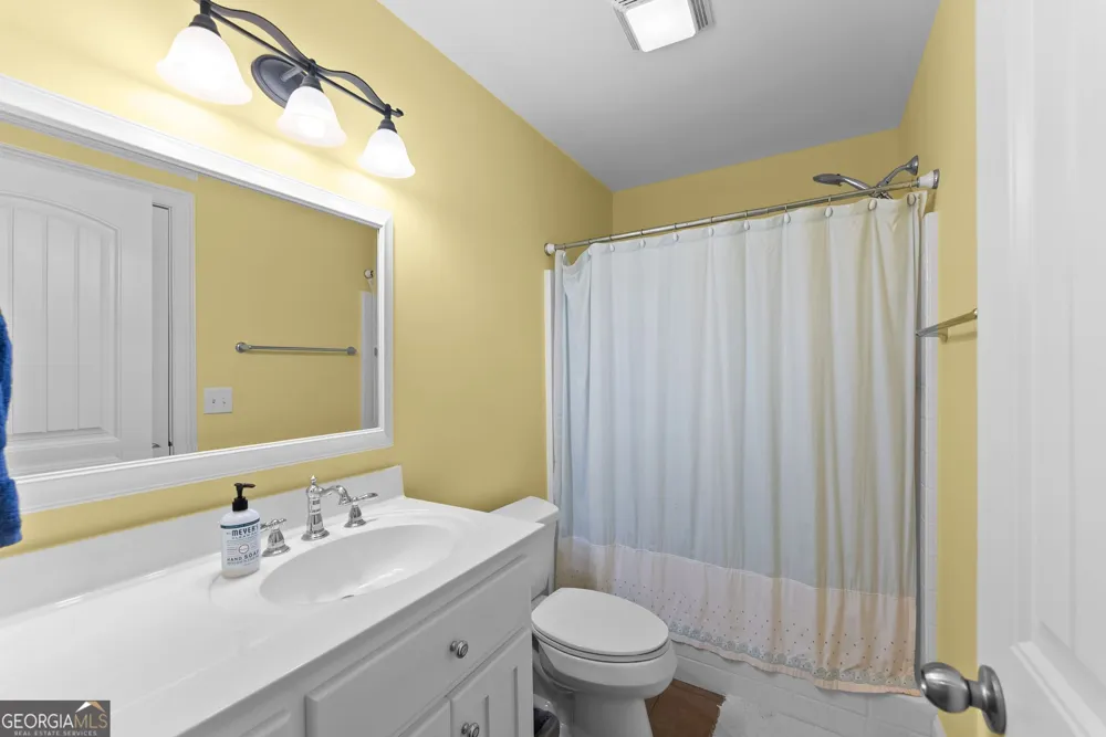 746 Plum LN Clarkesville, GA 30523