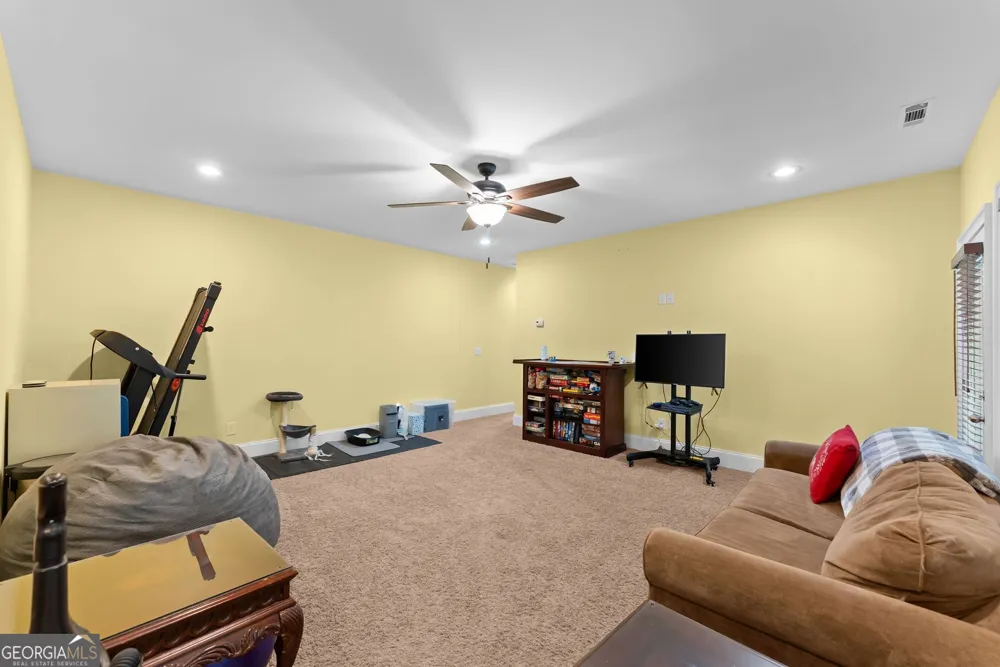 746 Plum LN Clarkesville, GA 30523