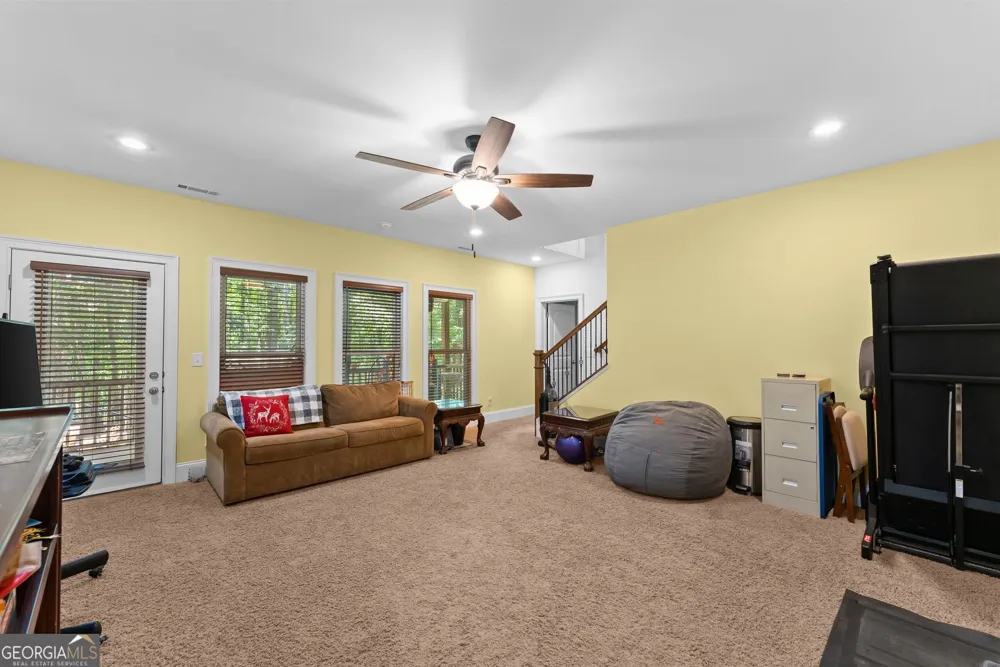 746 Plum LN Clarkesville, GA 30523