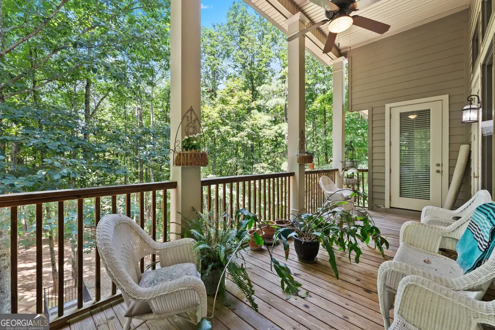 746 Plum LN Clarkesville, GA 30523