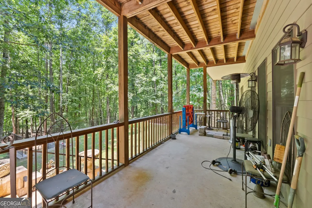746 Plum LN Clarkesville, GA 30523
