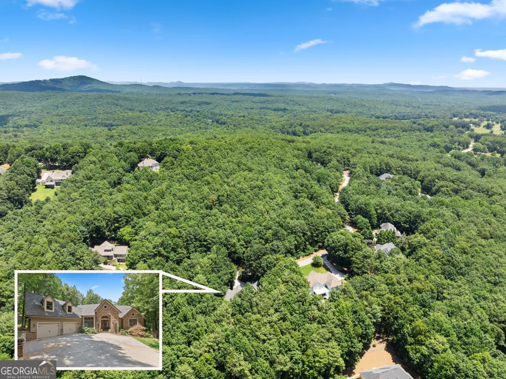 746 Plum LN Clarkesville, GA 30523