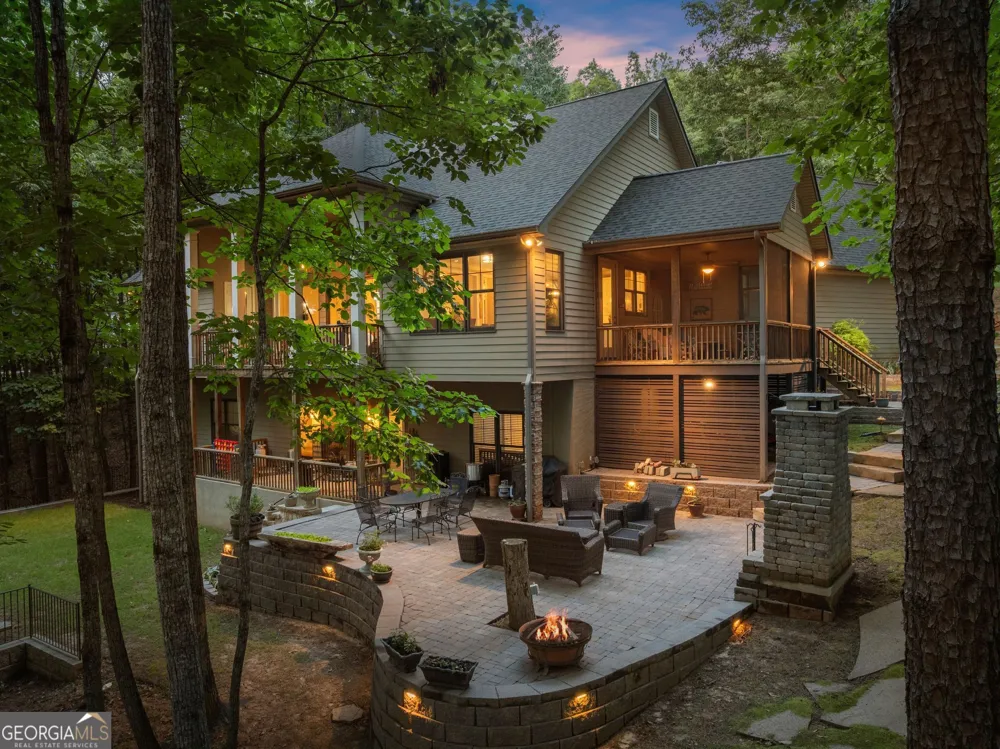 746 Plum LN Clarkesville, GA 30523