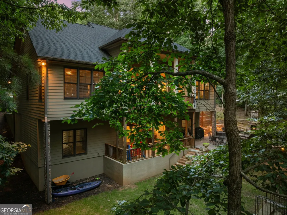 746 Plum LN Clarkesville, GA 30523