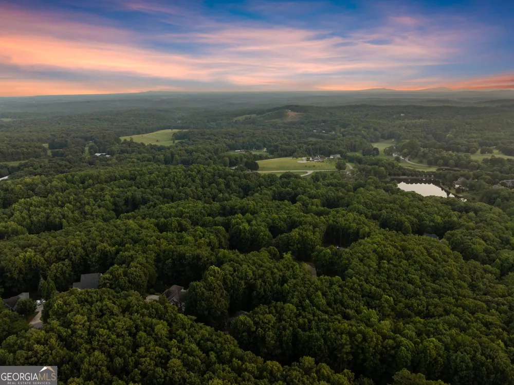 746 Plum LN Clarkesville, GA 30523
