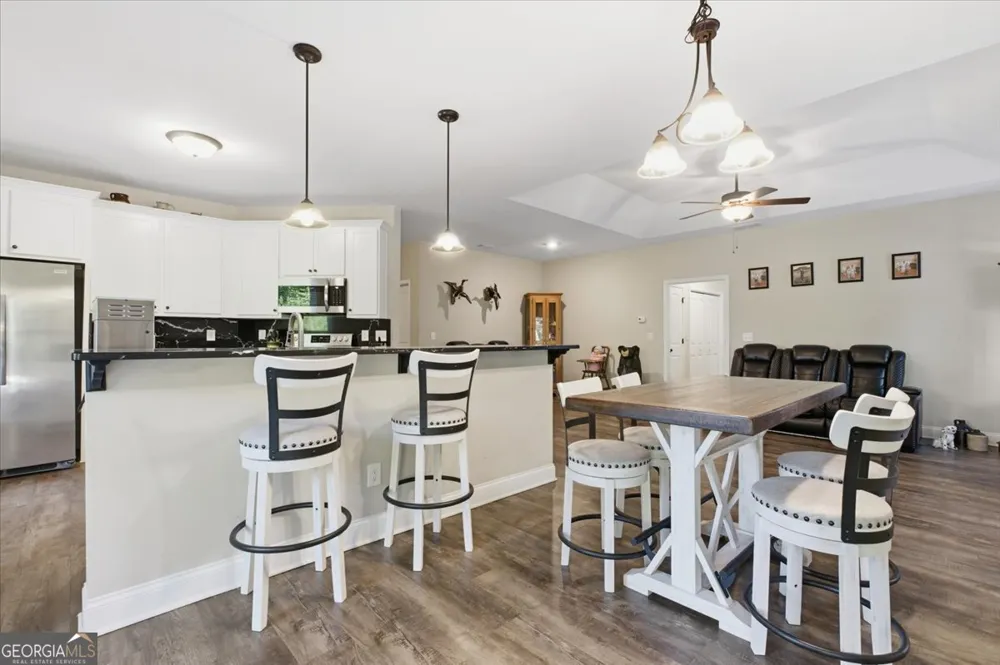 1950 Mountain View RD Buchanan, GA 30113