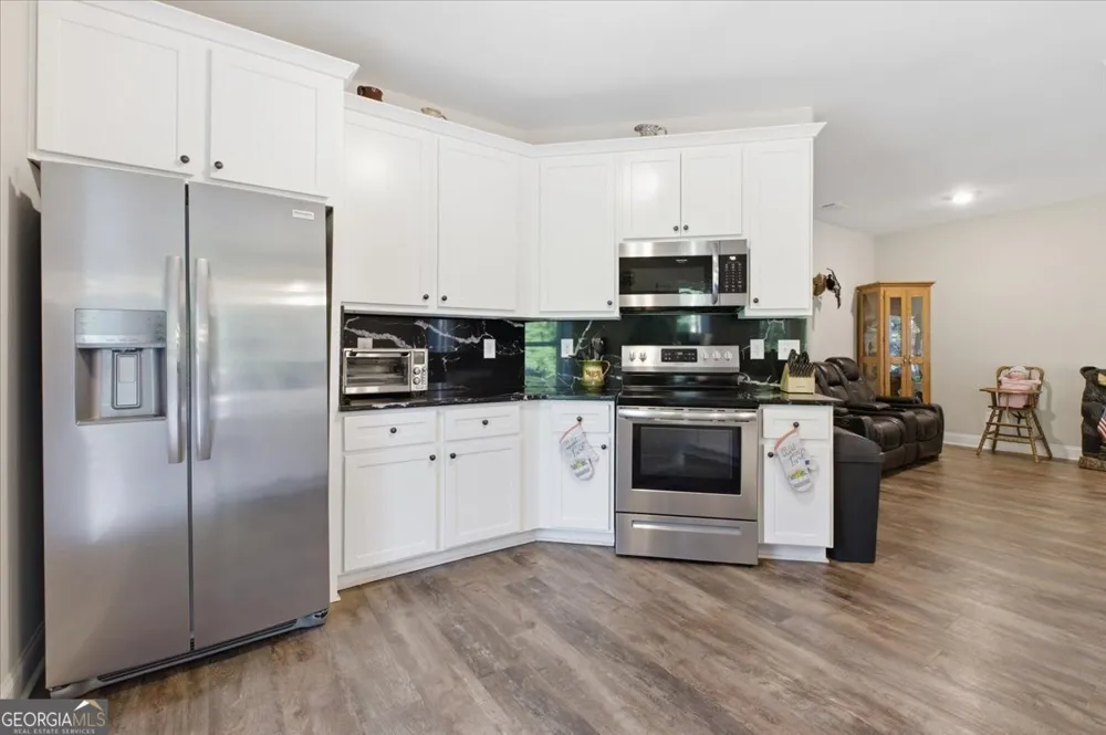 1950 Mountain View RD Buchanan, GA 30113