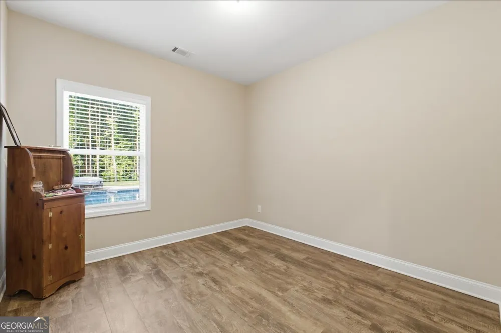 1950 Mountain View RD Buchanan, GA 30113