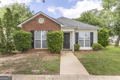 115 Lauren WAY