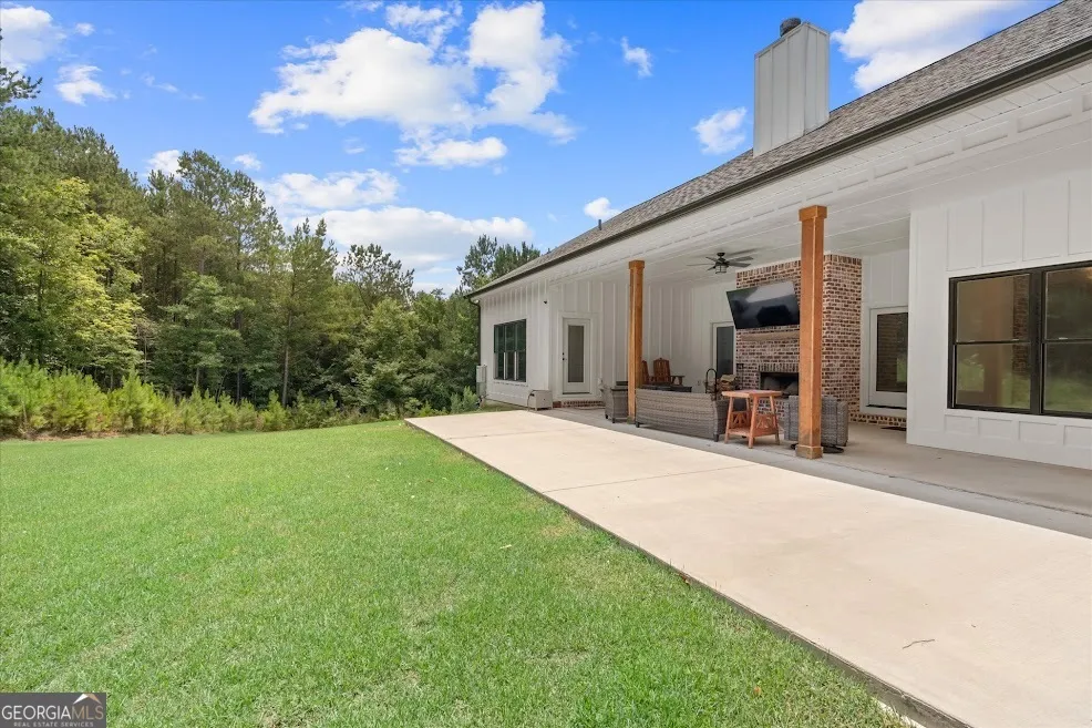 988 Boozer RD Heflin, AL 36264